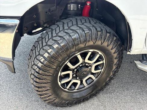 Used 2022 RAM 2500 Big Horn AWD/4WD image 24