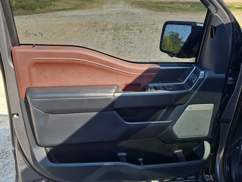 Used 2022 Ford F150 Lariat w/ Equipment Group 502A High AWD/4WD image 22