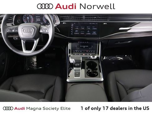 Used 2023 Audi Q7 3.0T Premium Plus w/ Premium Plus Package AWD/4WD image 28