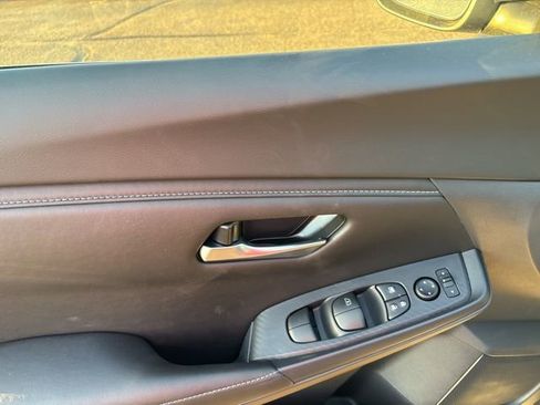 New 2025 Nissan Sentra SV image 11