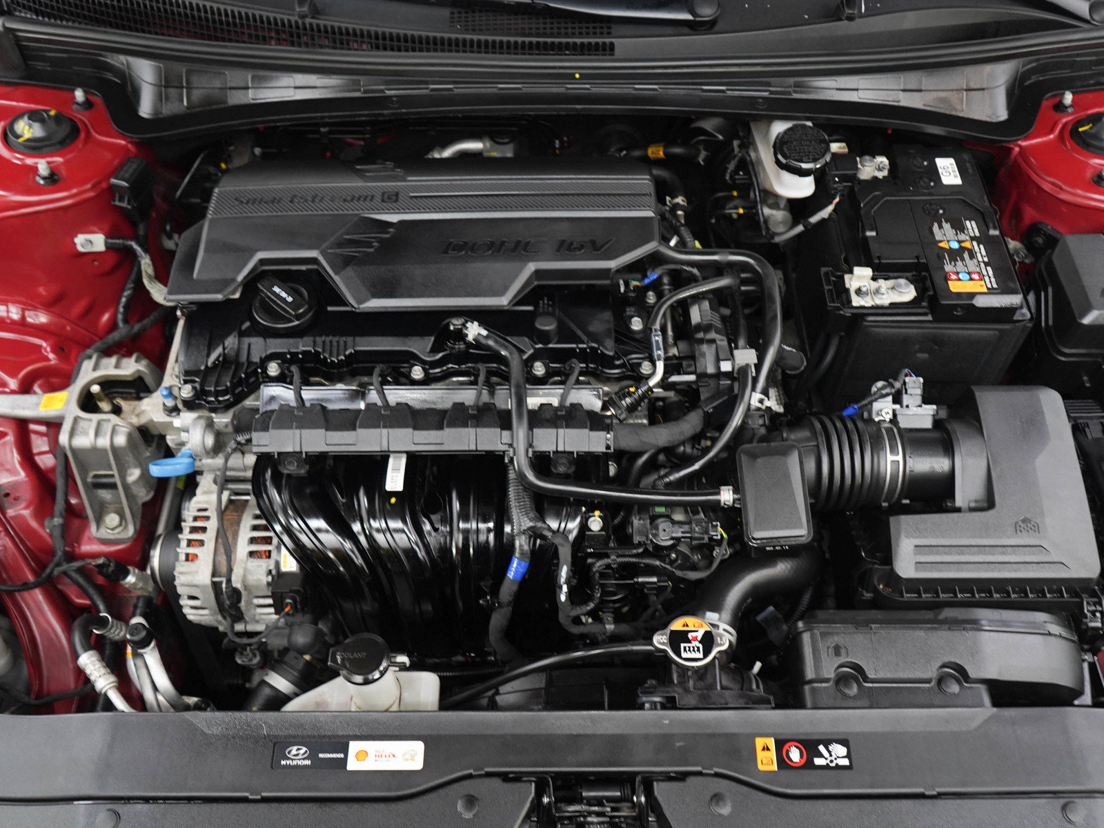 Used 2025 Hyundai Elantra SEL FWD image 29