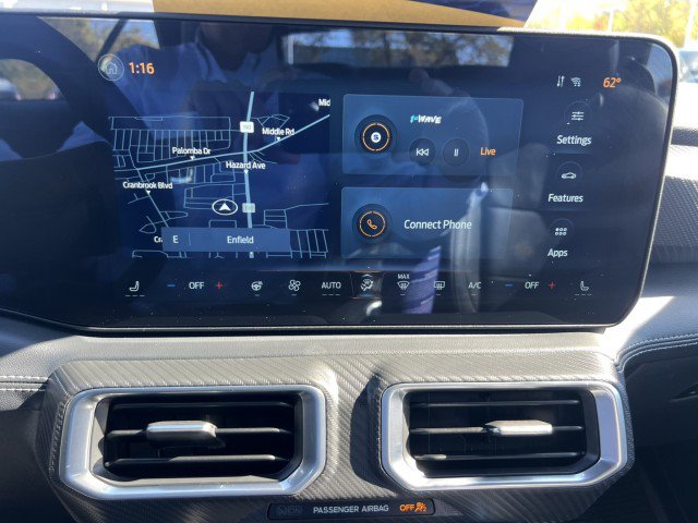 Used 2025 Ford Mustang GT Premium RWD image 11