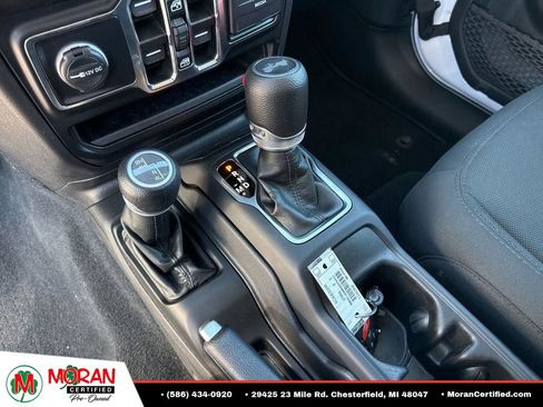 Used 2022 Jeep Wrangler Unlimited Sport AWD/4WD image 18
