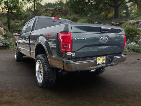 Used 2015 Ford F150 Lariat w/ Equipment Group 502A Luxury image 12