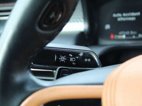 Certified 2023 Lincoln Aviator Black Label w/ Dynamic Handling Package image 17