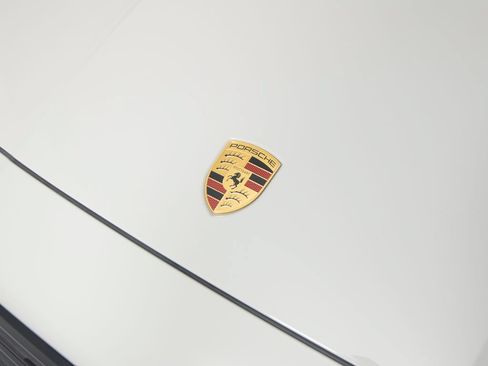 Certified 2026 Porsche Cayenne E-Hybrid AWD/4WD image 39