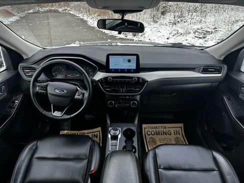 Used 2022 Ford Escape SEL image 22