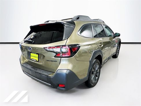 Certified 2023 Subaru Outback Onyx Edition image 5