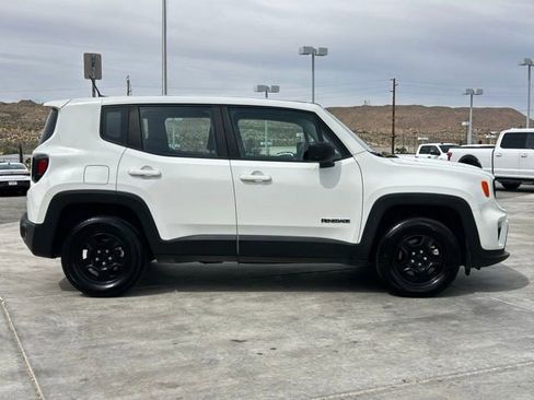 Used 2022 Jeep Renegade Sport image 10