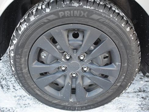 Used 2023 Kia Soul LX image 38