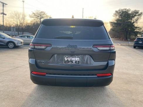 New 2026 Jeep Grand Cherokee L Limited w/ Limited Altitude Package image 5