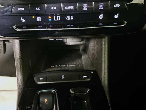 Used 2023 Chevrolet Bolt LT w/ Infotainment Package image 23