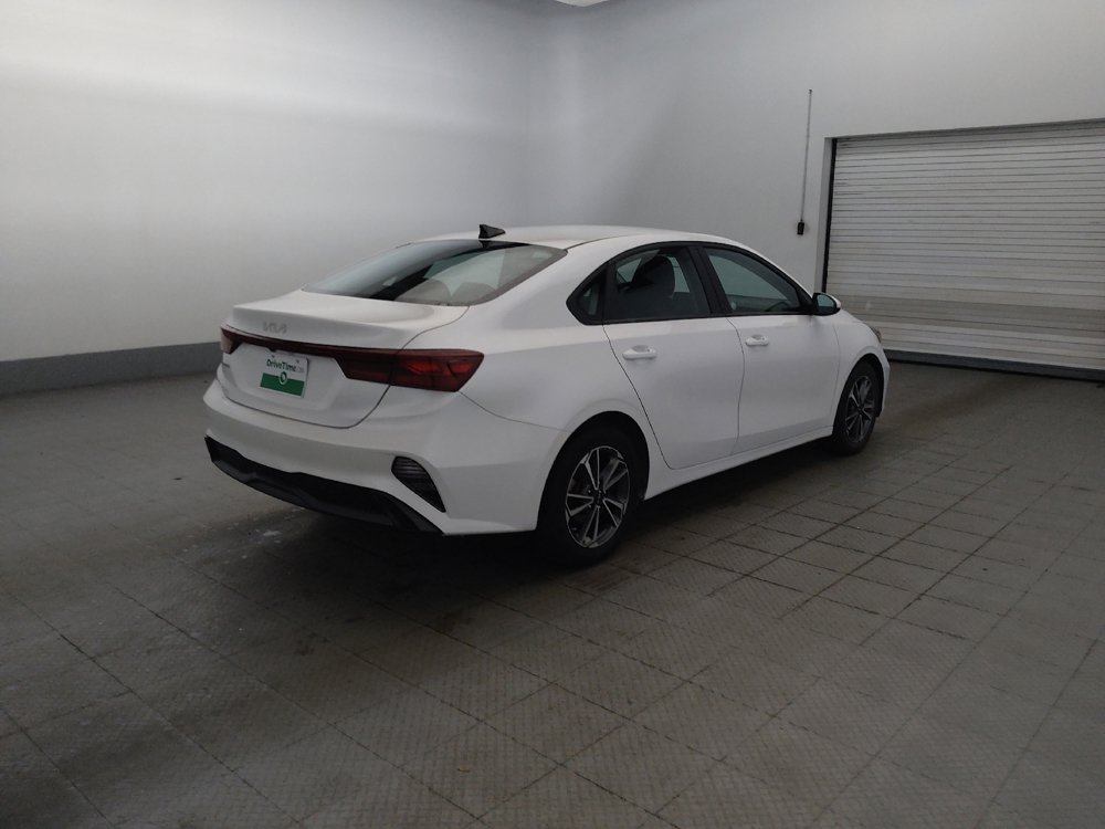 Used 2022 Kia Forte LXS FWD image 9
