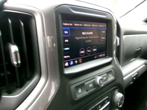 Used 2021 Chevrolet Silverado 1500 Custom w/ Custom Max Trailering Package image 15