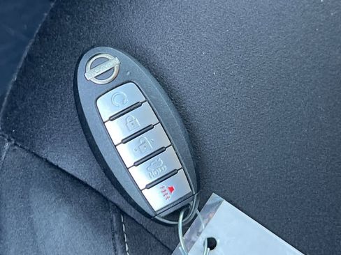 Used 2024 Nissan Altima 2.5 SV FWD image 24
