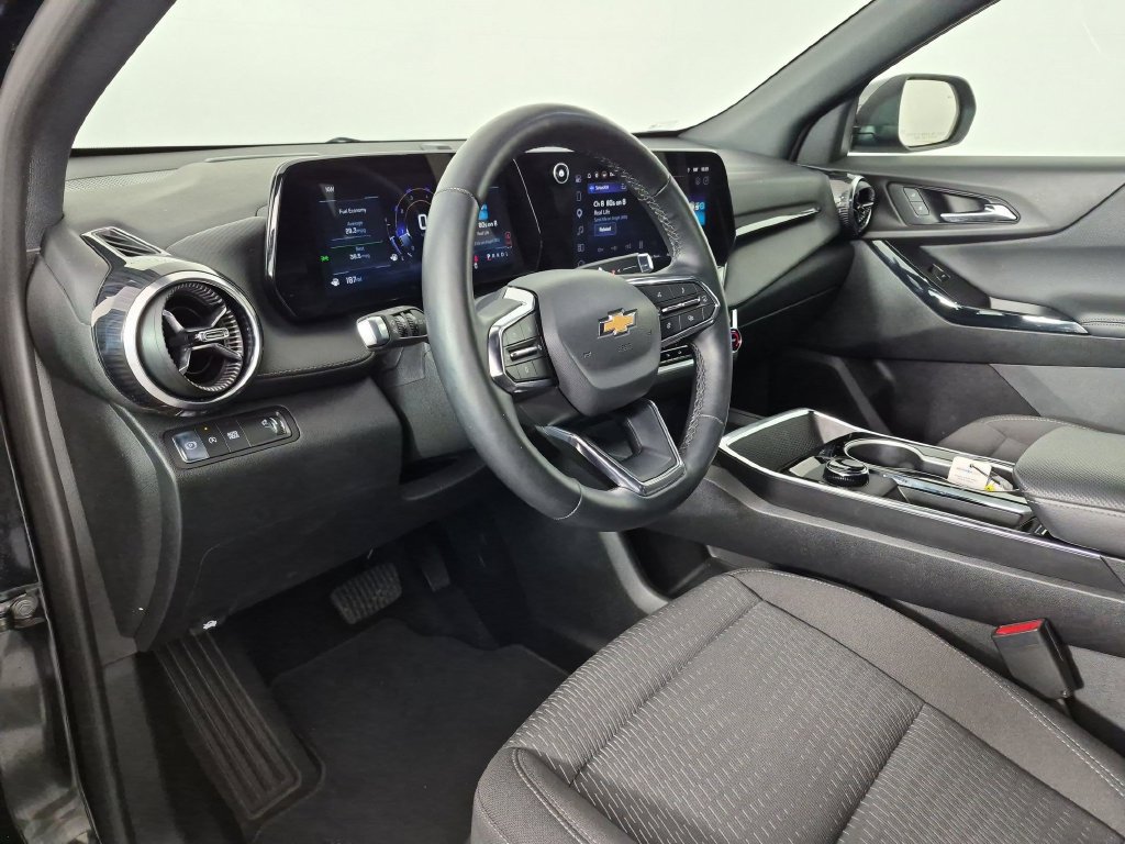 Certified 2026 Chevrolet Equinox LT FWD image 16