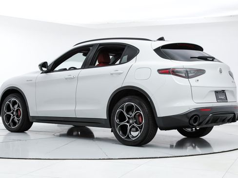 New 2026 Alfa Romeo Stelvio Sprint w/ Convenience Package AWD/4WD image 3