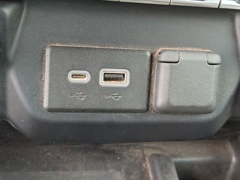 Used 2022 GMC Sierra 2500 Denali w/ Denali Ultimate Package image 21