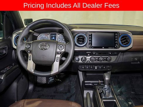 Used 2022 Toyota Tacoma Limited AWD/4WD image 6