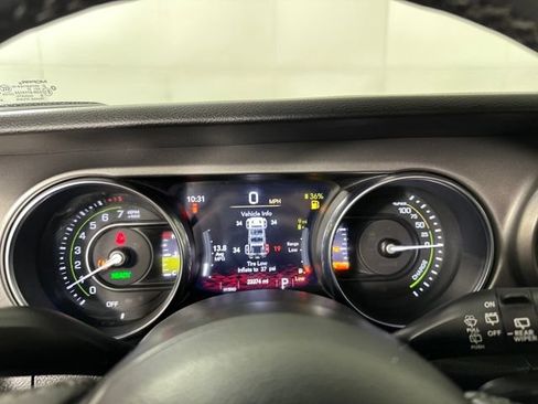 Used 2023 Jeep Wrangler Unlimited w/ Cold Weather Group image 17