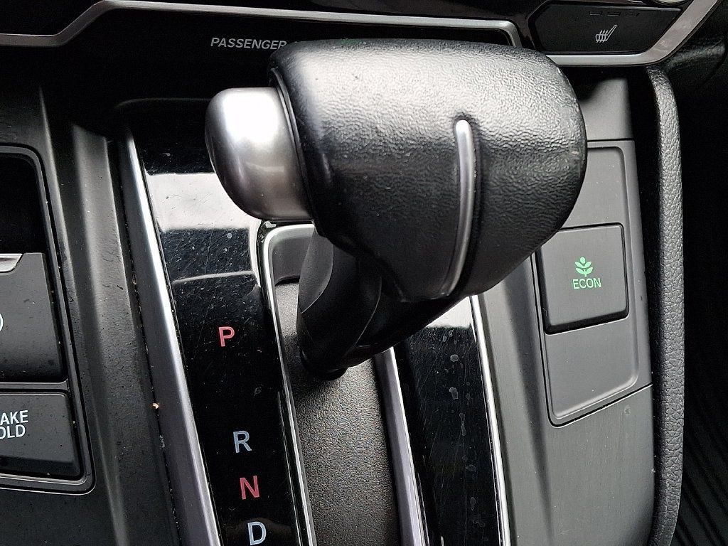 Used 2018 Honda CR-V Touring image 16