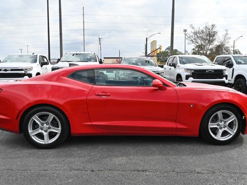 Used 2023 Chevrolet Camaro LT image 15
