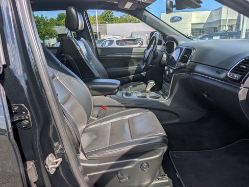 Used 2021 Jeep Grand Cherokee Limited w/ Quick Order Package 28K 80th AWD/4WD image 10