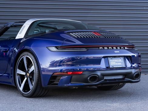 Used 2024 Porsche 911 Targa 4S image 12