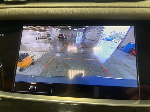 Certified 2024 Cadillac XT5 Premium Luxury AWD/4WD image 21