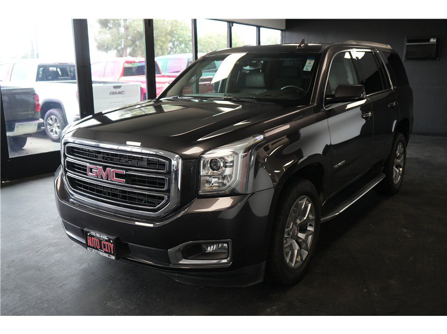 Used 2017 GMC Yukon SLT w/ Open Road Package RWD image 3