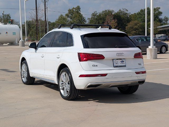 Used 2018 Audi Q5 2.0T Premium Plus w/ Premium Plus Package AWD/4WD image 4