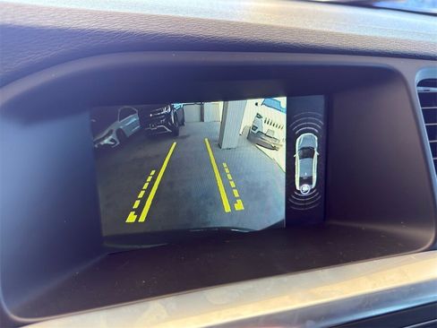 Used 2015 Volvo S60 T5 Premier image 24