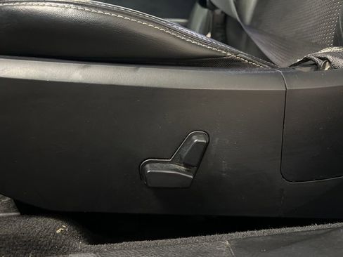 Used 2014 Chrysler 200 Limited w/ 200 S V6 Premium Group image 11