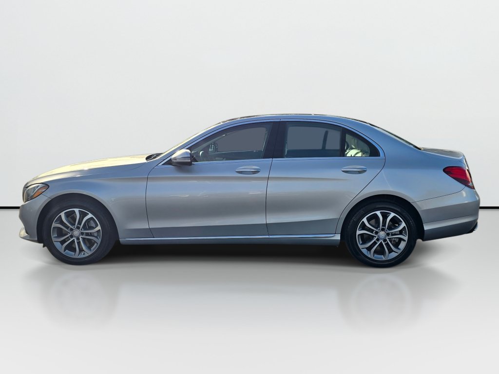 Used 2017 Mercedes-Benz C 300 4MATIC Sedan image 2