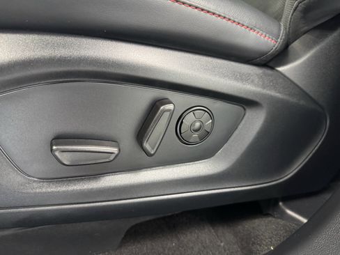 Used 2025 Ford Explorer ST AWD/4WD image 15