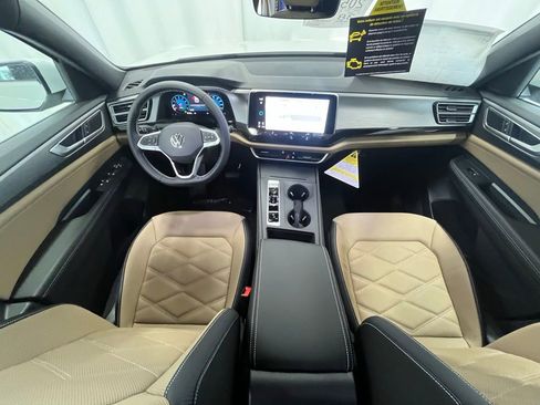 New 2026 Volkswagen Atlas Cross Sport SE image 13