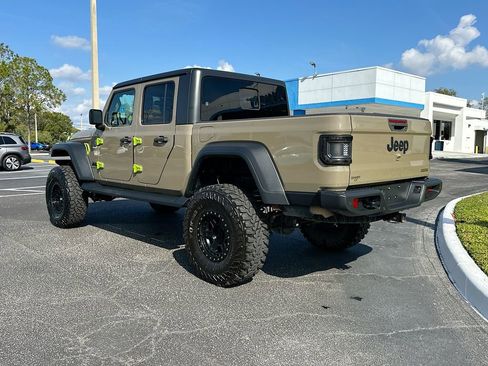 Used 2020 Jeep Gladiator Sport w/ Quick Order Package 24S image 8