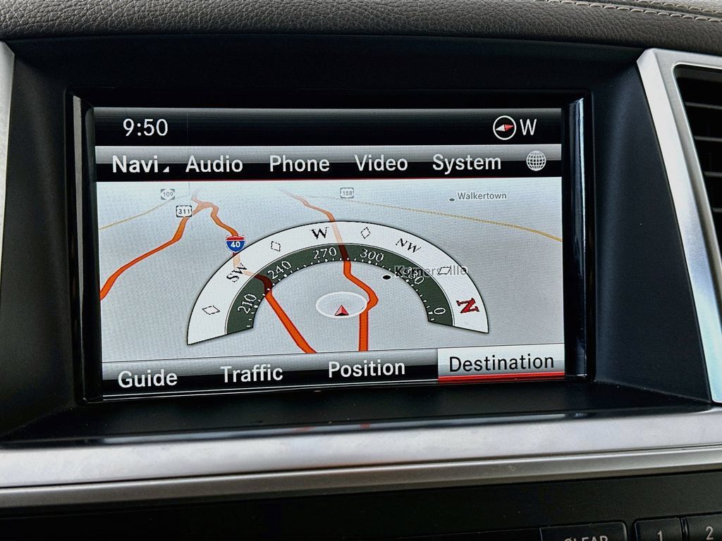Used 2014 Mercedes-Benz GL 550 4MATIC image 19
