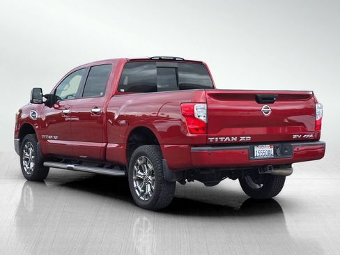 Used 2019 Nissan Titan SV w/ SV Convenience Package image 6