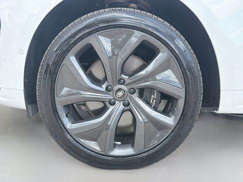 Certified 2025 Land Rover Range Rover Sport Autobiography AWD/4WD image 44