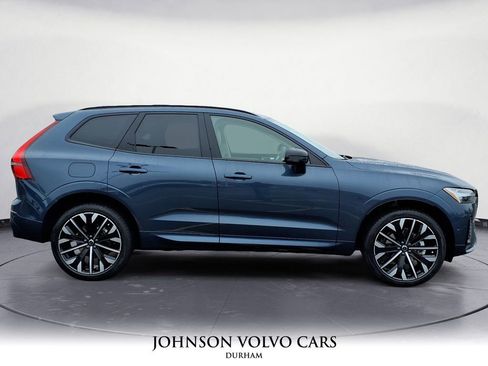 New 2026 Volvo XC60 B5 Ultra w/ Protection Package Premier image 2