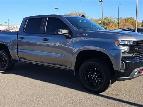 Used 2021 Chevrolet Silverado 1500 LT Trail Boss w/ Bed Protection Package image 2