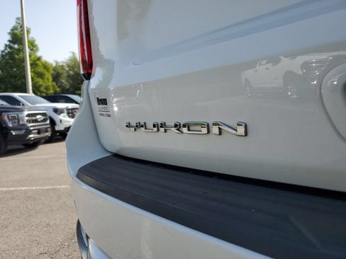 Used 2025 GMC Yukon XL Denali AWD/4WD image 7