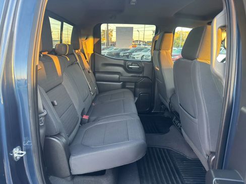 Used 2019 Chevrolet Silverado 1500 LT w/ Texas Edition image 11