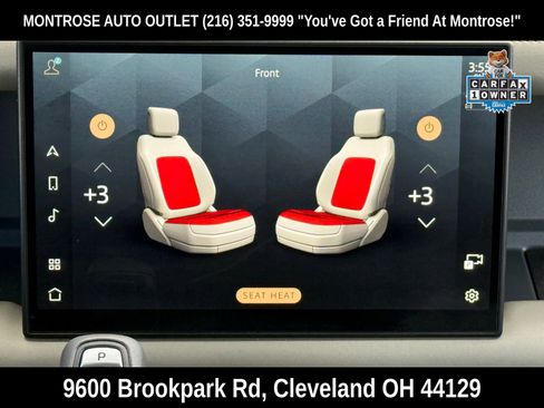 Used 2025 Land Rover Defender 110 S image 26