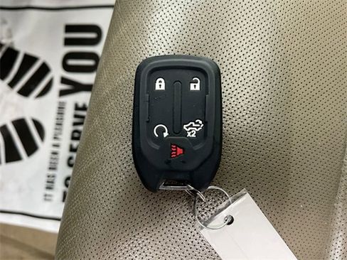 Used 2020 GMC Yukon XL SLT w/ Premium Edition image 35