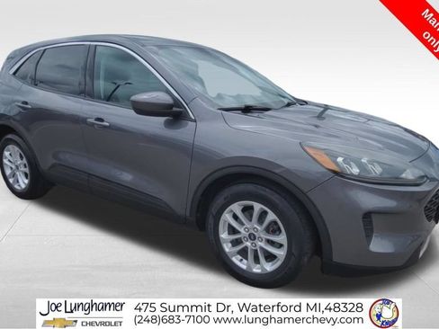 Used 2021 Ford Escape SE w/ Cold Weather Package FWD image 2