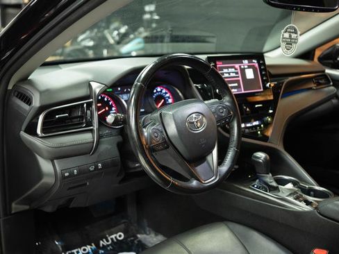 Used 2022 Toyota Camry XSE w/ Carpet Mat Package (TMS) image 9