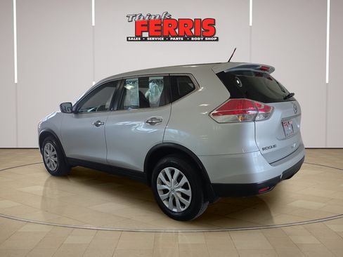Used 2015 Nissan Rogue S AWD/4WD image 7