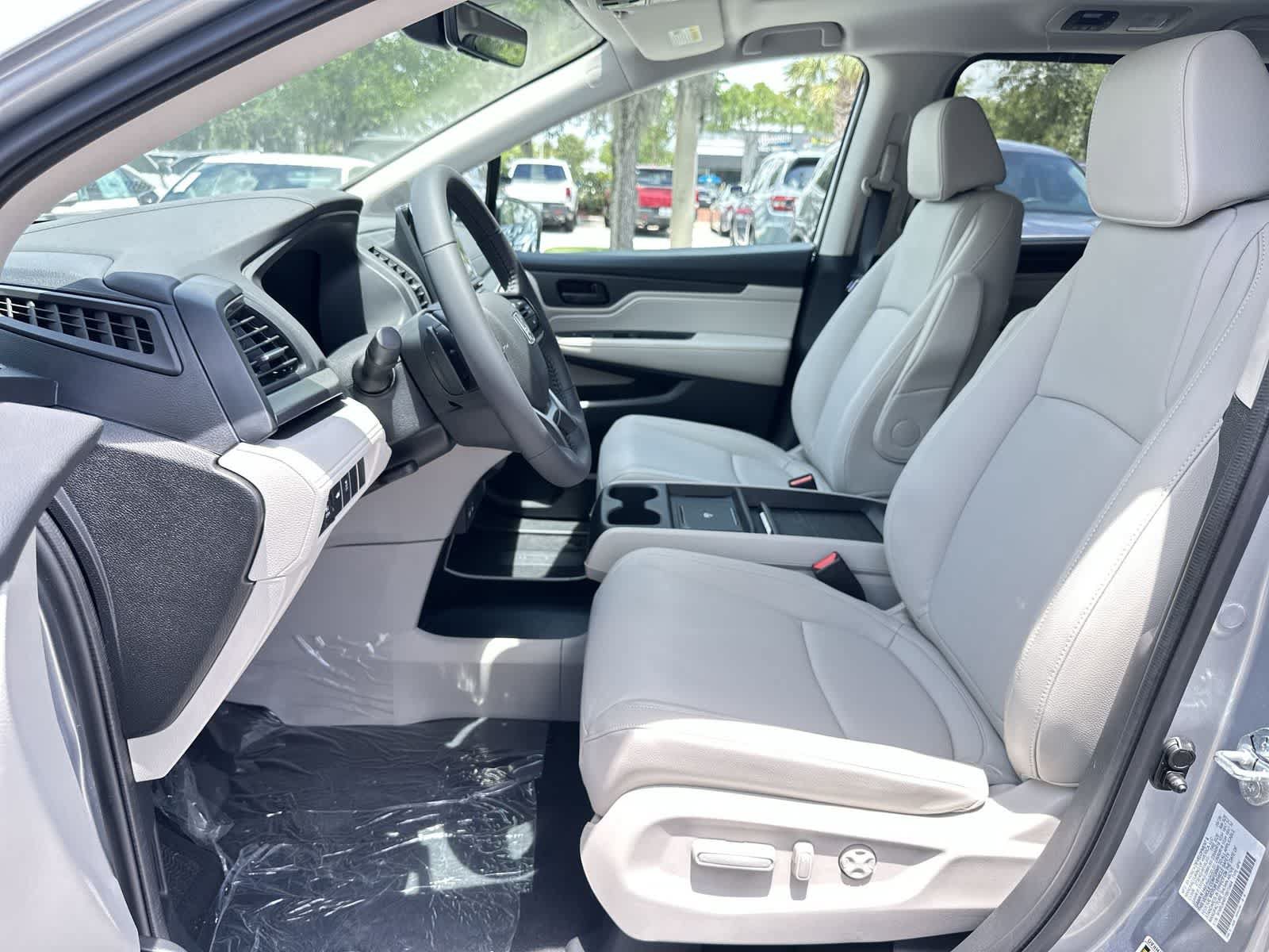 New 2026 Honda Odyssey EX-L image 13